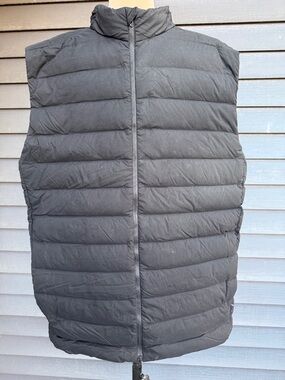 Lululemon down puffer vest